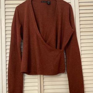 Mix of cashmere,rayon,Marino and nylon shirt